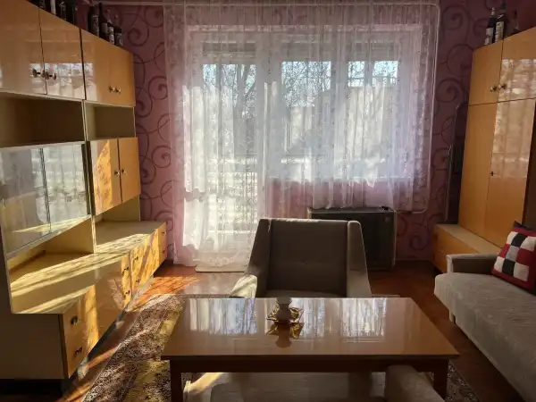 Eladó téglalakás, Székesfehérvár 2 szoba 52 m² 48 M Ft