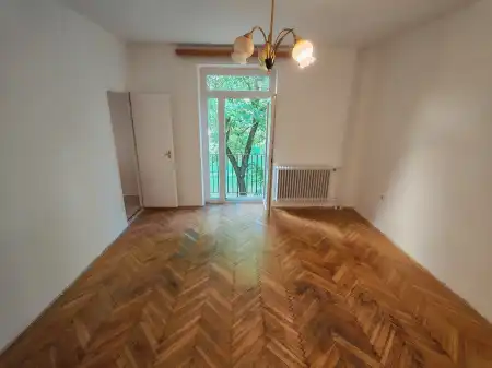 eladó téglalakás, Tatabánya