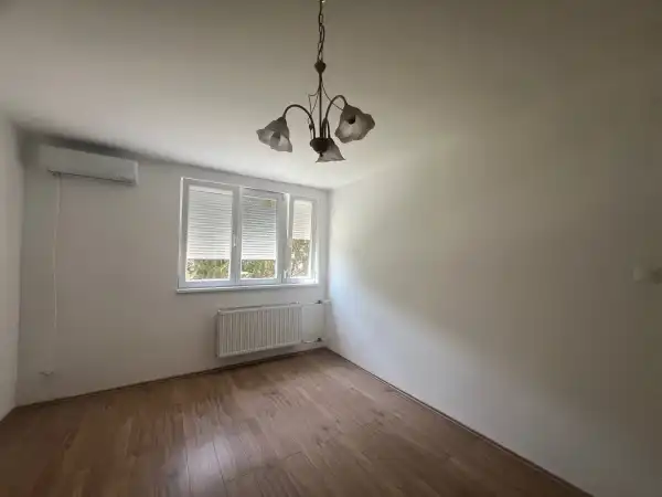 Eladó téglalakás, Tatabánya 1+2 szoba 43 m² 39.9 M Ft