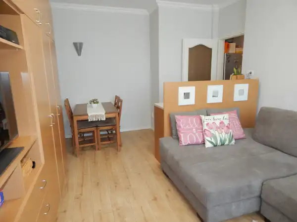 Eladó téglalakás, Tatabánya 1+1 szoba 37 m² 38.2 M Ft