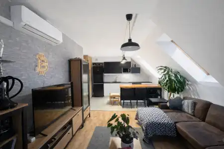 eladó téglalakás, Tatabánya