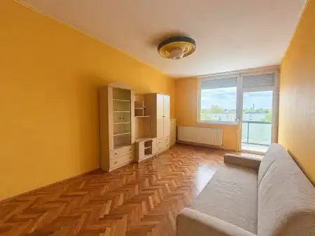 eladó téglalakás, Tatabánya
