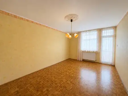 eladó téglalakás, Tatabánya