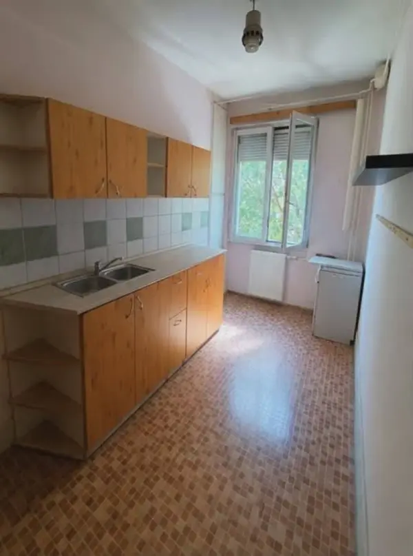 Eladó téglalakás, Tatabánya 1 szoba 36 m² 31.5 M Ft