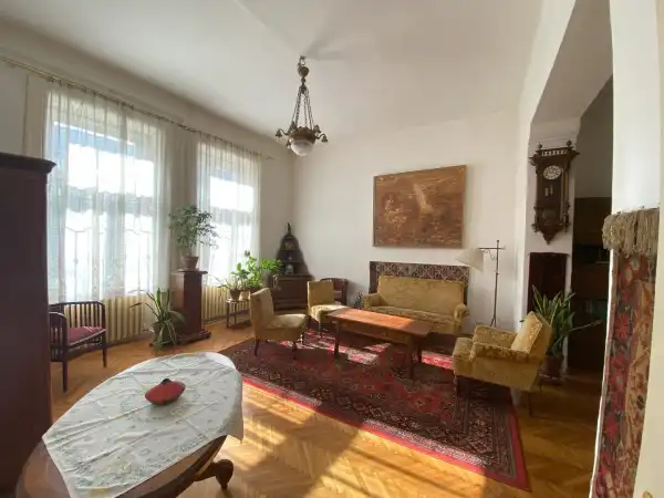 Eladó téglalakás, Vác 2+2 szoba 111 m² 84.9 M Ft