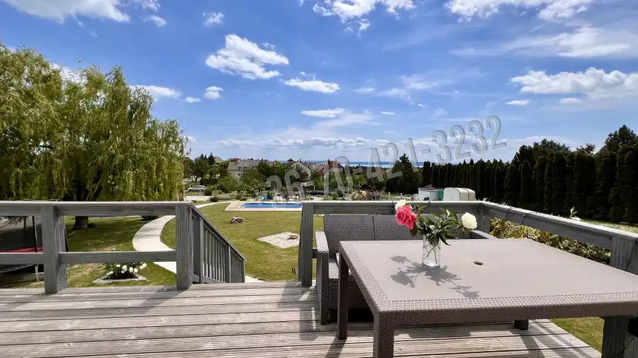 eladó új építésű családi ház, Balatonfüred