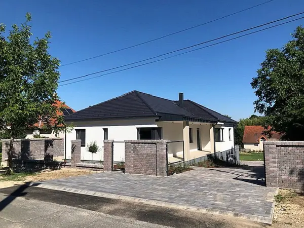 Eladó új építésű családi ház, Balatongyörök 4 szoba 247 m² 259 M Ft