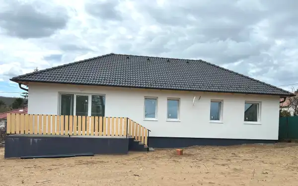 Eladó új építésű családi ház, Erdőkertes 5 szoba 113 m² 82 M Ft