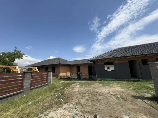 Eladó új építésű családi ház, Kiskunlacháza 4 szoba 82 m² 69.9 M Ft