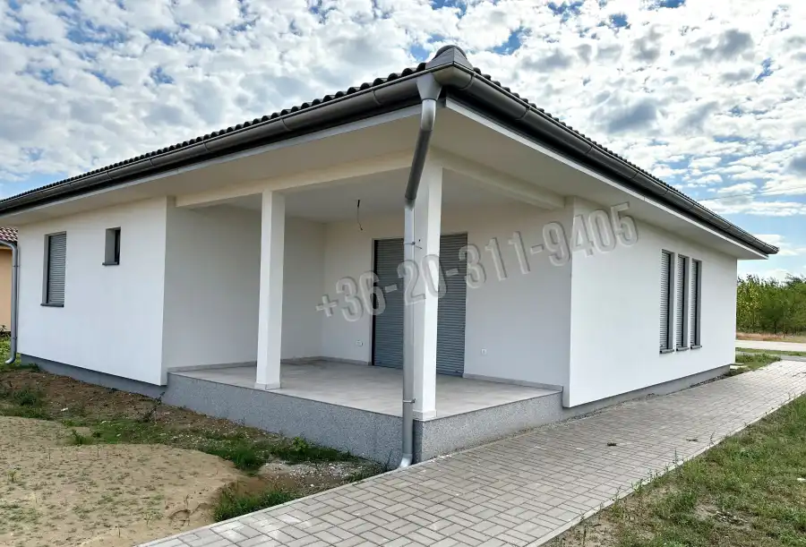 eladó új építésű családi ház, Mórahalom