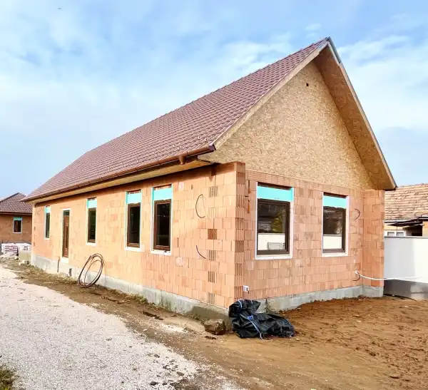 Eladó új építésű családi ház, Újhartyán 4 szoba 99 m² 89.9 M Ft