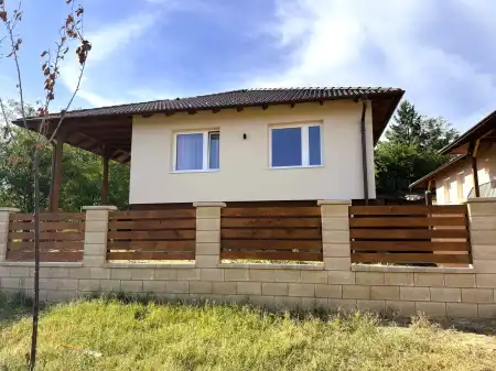 eladó új építésű családi ház, Vácegres eladó új építésű családi ház, Vácegres