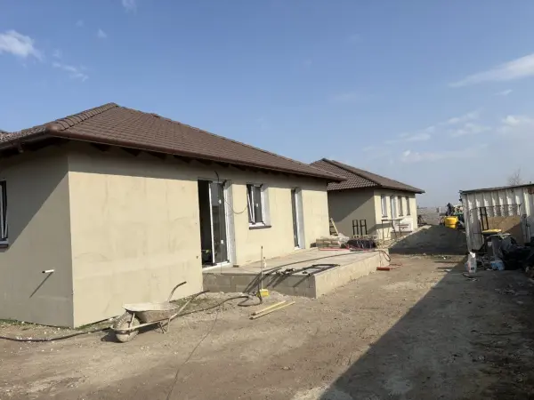 Eladó új építésű ikerház, Áporka 5 szoba 95 m² 79.5 M Ft