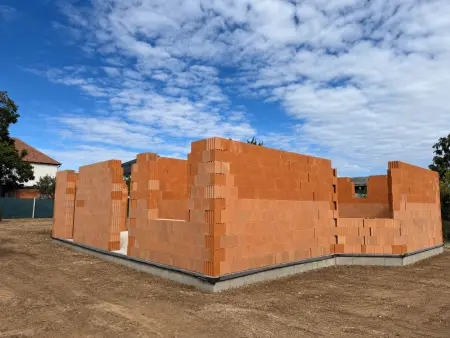 Eladó új építésű ikerház, Kartal 5 szoba 125 m² 99.9 M Ft