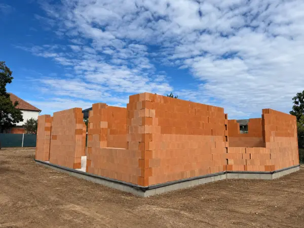 Eladó új építésű ikerház, Kartal 5 szoba 125 m² 99.9 M Ft