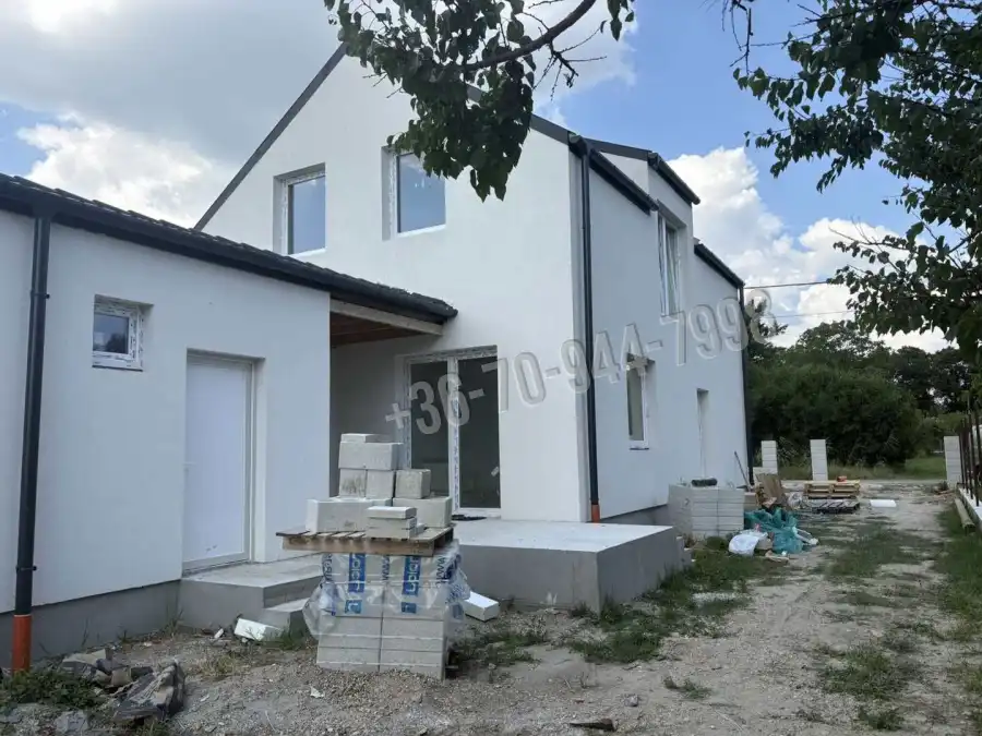 eladó új építésű ikerház, Szigetszentmárton