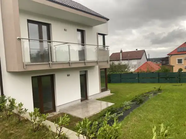 Eladó új építésű téglalakás, Sopron 3 szoba 72 m² 95.4 M Ft