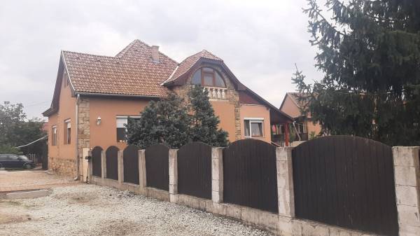 eladó újépítésű családi ház, Szerencs