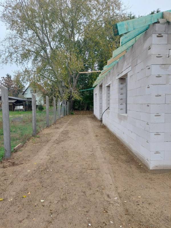 eladó újépítésű ikerház, Csörög