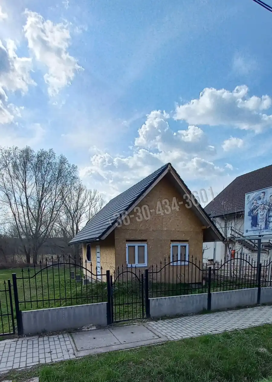 eladó újszerű családi ház, Alcsútdoboz