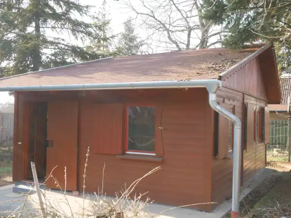 Eladó újszerű családi ház, Monorierdő 1 szoba 30 m² 19.5 M Ft