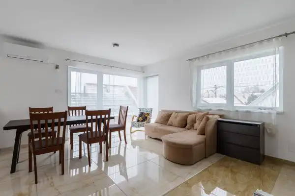 Eladó újszerű téglalakás, Budaörs 3+1 szoba 106 m² 127.9 M Ft