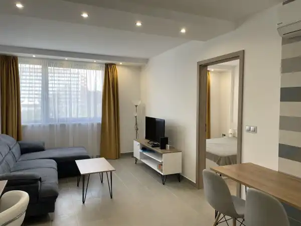 Eladó újszerű téglalakás, Pécs 2 szoba 41 m² 54.9 M Ft