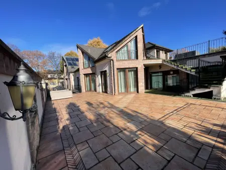 Eladó villa, Eger 8 szoba 1100 m² 450 M Ft