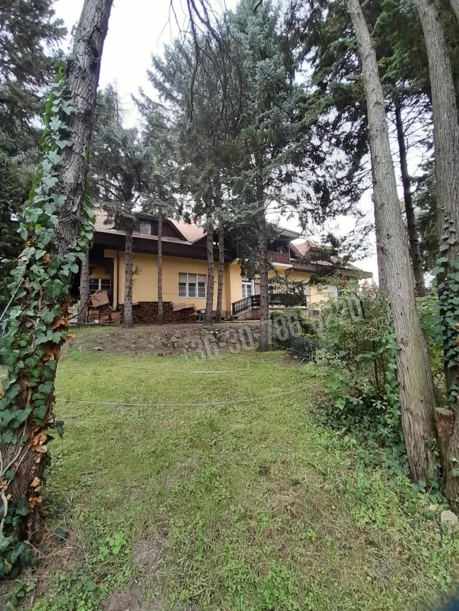 eladó villa, Göd